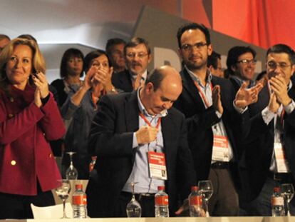 La ejecutiva de Rubalcaba recibe el respaldo del 80,4% de los delegados