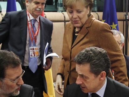 Rajoy anuncia que espera cerrar el déficit de 2012 en el 5,8% y no en el 4,4%