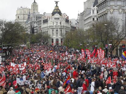 Los sindicatos advierten que saldrán a la calle “hasta que esto cambie”