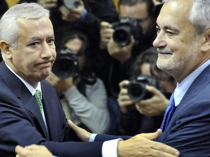Griñán reclama lealtad a Rajoy al ser investido con el apoyo de IU