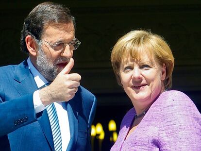 Merkel da aire a Rajoy, que gana tiempo