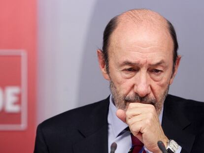 Rubalcaba se ratifica: “Me siento unánimemente apoyado”