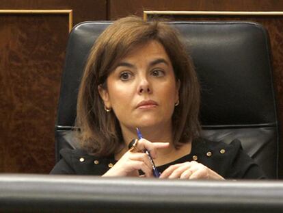 Santamaría advierte de que el Ejecutivo puede frenar una “consulta ilegal”