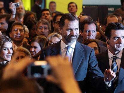 "Cumpleaños feliz" para el Príncipe durante la inauguración de Fitur.