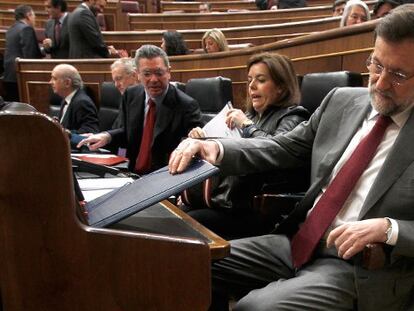El Gobierno saca pecho en defensa de la reforma laboral
