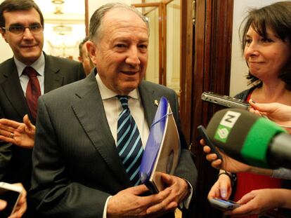 El director del CNI responde sobre la relación del Gobierno con Corinna