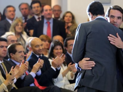 Aznar exige a Rajoy que aproveche sus votos con reformas de “alta intensidad”