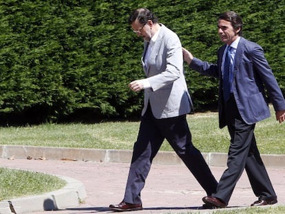 Rajoy rebate a Aznar: “El balance, al final”