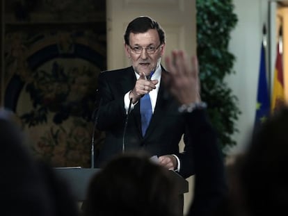 Rajoy confía en salir del pozo en 2014