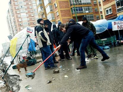 Los vecinos de Gamonal desconfían de las decisiones del alcalde