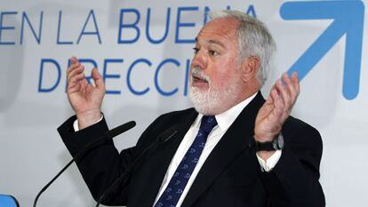 Arias Cañete, ayer Las Palmas.