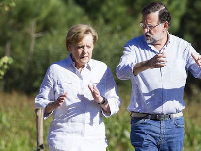 Rajoy pide a Merkel que le ayude
a lograr puestos de poder en la UE