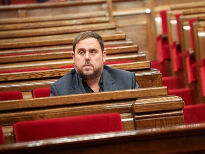 Esquerra posa Mas entre l'espasa i la paret amb una oferta de coalició