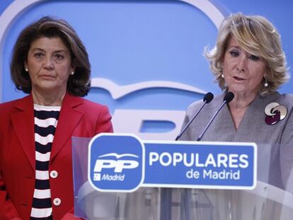 Esperanza Aguirre durante la rueda de prensa.