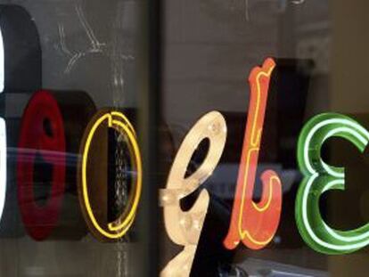 Logo de Google en sus oficinas en Nueva York (Estados Unidos)