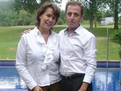 Ingrid Sartiau y Albert Solá, en una foto de archivo. Ambos dicen ser hijos de don Juan Carlos.