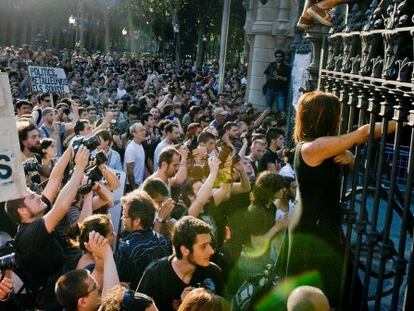 El asedio al Parlamento catalán en 2011.