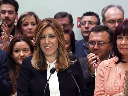 Díaz celebra su victoria electoral con sus compañeros.