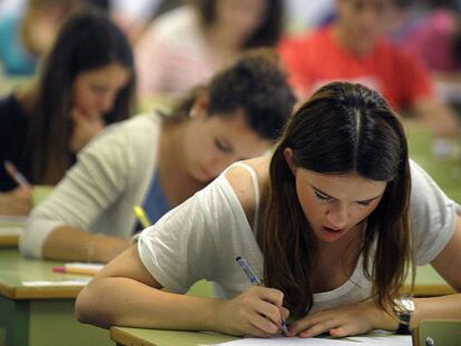 Educación prevé sustituir Selectividad con un test de 350 preguntas