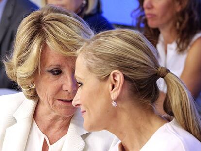 Aguirre y Cifuentes, durante la reunión del PP madrileño.