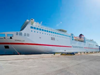 El ferry 'Sorolla', de la empresa Transmediterranea.