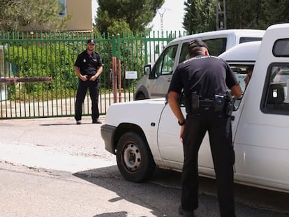 El registro de la finca de los Morate, el miércoles.