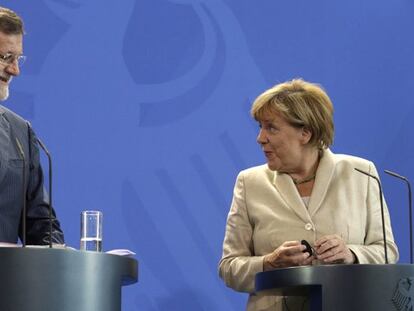 Merkel reclama a Cataluña respeto al principio de integridad territorial