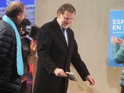 Rajoy en el incicio de la campaña.