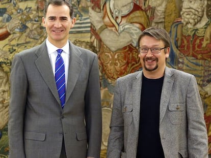 El portavoz de En Comú Podem, Xavier Domènech, después del encuentro con Felipe VI./ EL PAÍS VÍDEO