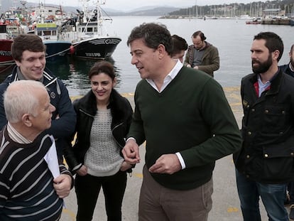 Gómez Besteiro, durante una visita reciente a Portosín.