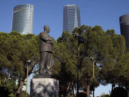 La estatua de Lázaro Cárdenas, presidente de México entre 1934 y 1940, en el Parque Norte de Madrid.