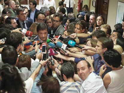 Javier Fernández, este martes, en el Congreso. ULY MARTÍN