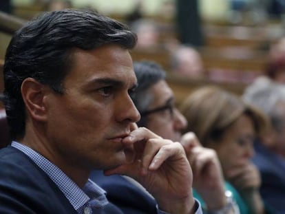 El ex secretario general del PSOE, Pedro Sánchez, en el debate de investidura de Mariano Rajoy.