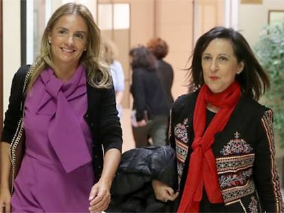 Susana Sumelzo y Margarita Robles en el Congreso este sábado.
