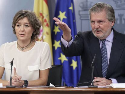 Isabel García Tejerina e Íñigo Méndez de Vigo, este viernes.