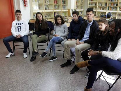 Grupo de mediadores contra el acoso escolar del instituto Camilo José Cela en Pozuelo de Alarcón, Madrid.