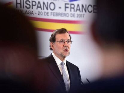 Mariano Rajoy este lunes en una rueda de prensa junto a François Hollande.