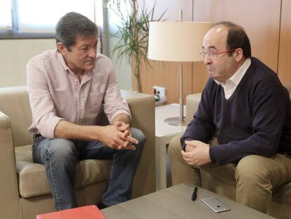 Reunión el pasado noviembre entre Javier Fernández y Miquel Iceta. ULY MARTIN. Vídeo: ATLAS