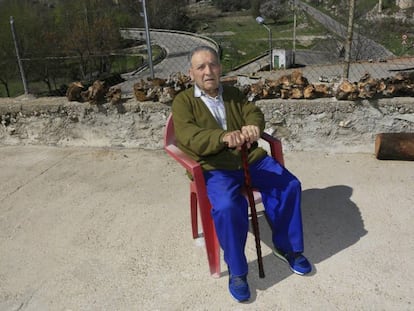Ángel Zorita, copropietario del terreno en el que se encuentra la ciudad romana de Caraca.