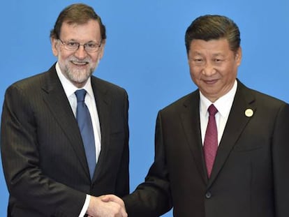 Rajoy saluda al presidente chino Xi Jinping.