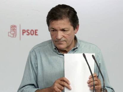 Javier Fernandez, presidente de la gestora del PSOE.