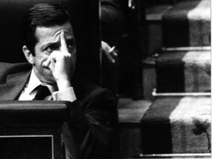 Adolfo Suarez en el debate de la mosión de censura de 1980.