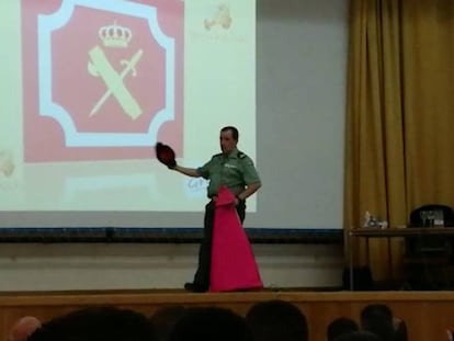 Indignación por una clase de toreo en una academia de la Guardia Civil