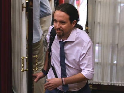 Pablo Iglesias, en una reunión con organizaciones ecologistas.