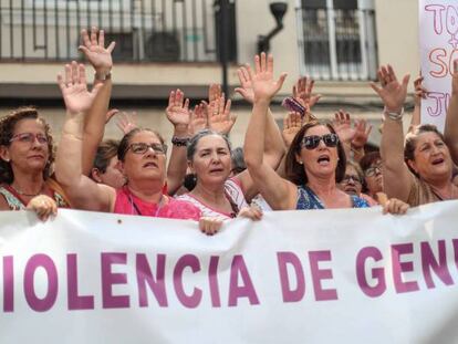 Concentración en Maracena (Granada) en apoyo a Juana Rivas.