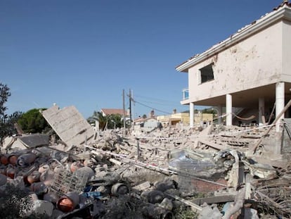 Ruinas de la casa de Alcanar (Tarragona) utilizada por los sospechosos de los atentados.