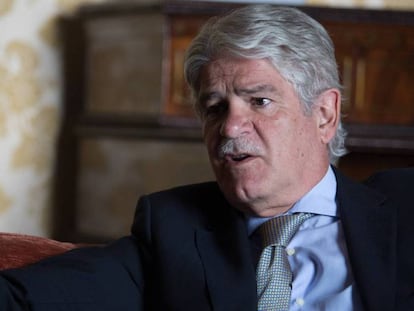 El ministro de Asuntos Exteriores, Alfonso Dastis, durante la entrevista.