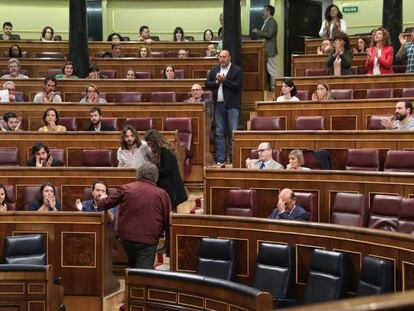 El portavoz de ERC, Joan Tardá, tras su intervención en el pleno del Congreso de este jueves.