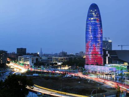 FOTO: Torre Agbar de Barcelona, una de las candidatas a albergar la Agencia Europea del Medicamento. / VÍDEO: Declaraciones de Dolors Montserrat, este lunes.