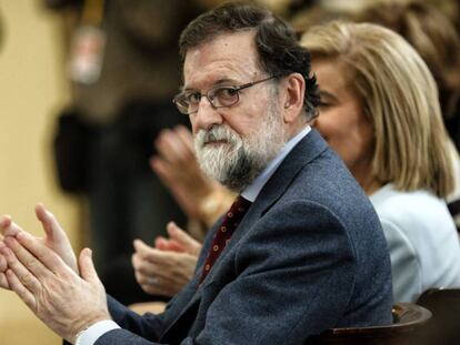 Mariano Rajoy, en La Moncloa, esta semana. En vídeo, el presidente del Gobierno anuncia que convocará la sesión constitutiva del Parlament el 17 de enero.